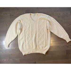 Cashmeres, Etc. 100 % Pure Cashmere sweater Over sized Large, cable knit ivory